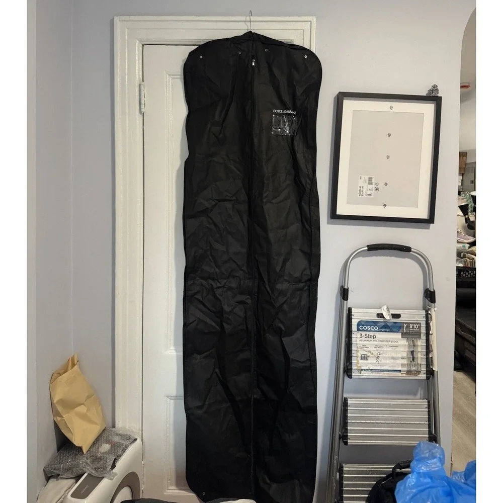 Dolce & Gabbana Large Zippered Black Garment Bag 76